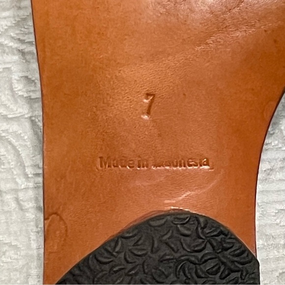 MYSTIQUE embellished studded brown leather slide sandals NIB size 7 - Picture 6 of 8